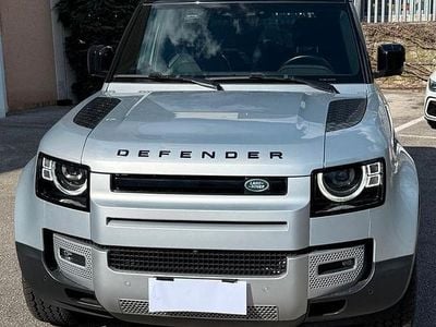 Usata Land Rover Defender SE 200 CV (147 kW) 2022 Grigio SUV