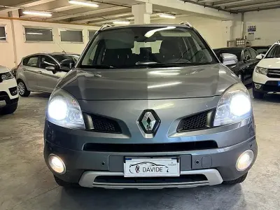 Usata Renault Koleos Dynamique 150 CV (110 kW) 2009 Grigio SUV