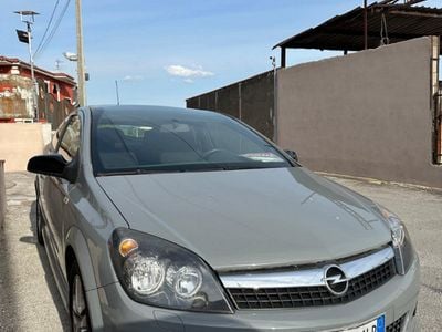 Opel Astra GTC