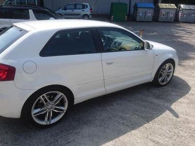 usata Audi A3 -- 2.0 16V TDI quattro Attraction