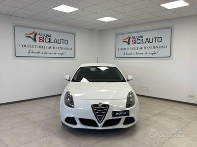 Usata Alfa Romeo Giulietta 120 CV (88 kW) 2015 Bianco Utilitaria