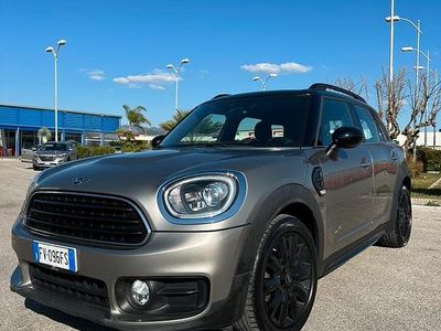 Usata 2019 Mini Countryman Hype SUV | 17.900 € (Buon prezzo)