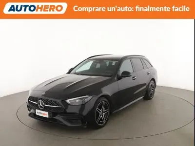 Usata Mercedes C300e Premium 313 CV (230 kW) 2022 Nero Station wagon