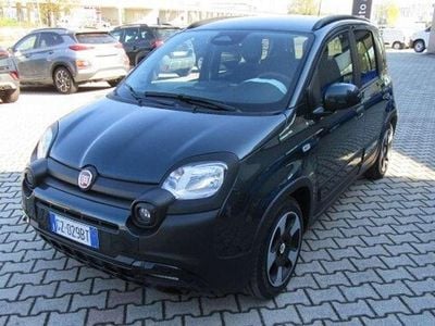 Usata Fiat Panda Cross Cross 69 CV (50 kW) 2025 Verde Utilitaria