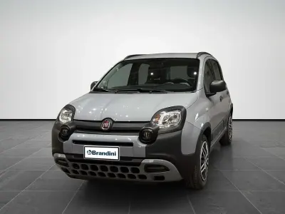 Usata Fiat Panda Cross Cross 70 CV (51 kW) 2021 Grigio moda Utilitaria