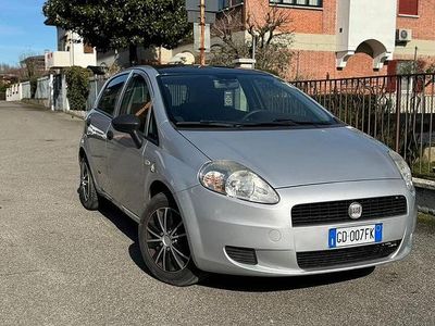 Usata Fiat Grande Punto 75 CV (55 kW) 2012 Utilitaria