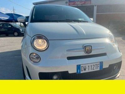 Usata Abarth 500 135 CV (99 kW) 2009 Bianco Utilitaria