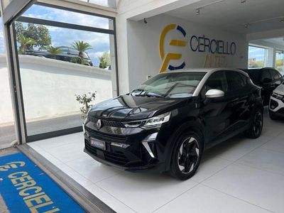 Usata Renault Captur Techno 91 CV (66 kW) 2025 Nero grigio metallizzato SUV