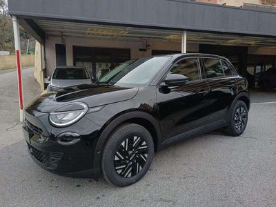 Nuova Fiat 600 Pop 110 CV (80 kW) 2025 Nero metallizzato SUV