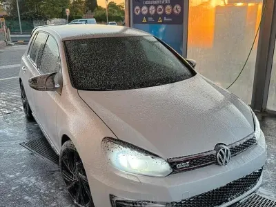 Usata VW Golf VI GTI 210 CV (154 kW) 2009 Bianco Utilitaria