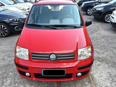 Usata Fiat Panda Emotion 60 CV (44 kW) 2004 Rosso Utilitaria