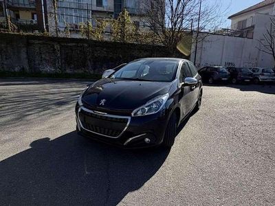 Usata Peugeot 208 Allure 102 CV (75 kW) 2017 Nero Utilitaria