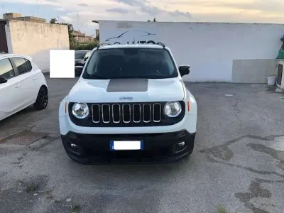 Usata Jeep Renegade Longitude 120 CV (88 kW) 2015 Bianco SUV
