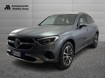 Usata Mercedes GLC220 Advanced Plus 197 CV (144 kW) 2022 Argento selenite SUV