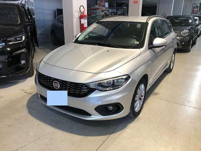 Usata Fiat Tipo Pop 120 CV (88 kW) 2017 Grigio Station wagon