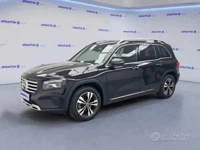 Usata Mercedes GLB200 Advanced Plus 177 CV (130 kW) 2024 Nero cosmo SUV