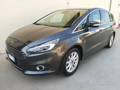 Usata Ford S-MAX Titanium 150 CV (110 kW) 2016 Grigio Monovolume