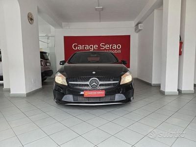 Usata Mercedes A180 Urban 108 CV (79 kW) 2015 Nero Berlina