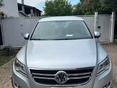 Usata VW Tiguan 150 CV (110 kW) 2009 Grigio SUV