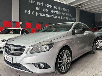Usata Mercedes A180 109 CV (80 kW) 2013 Argento Berlina