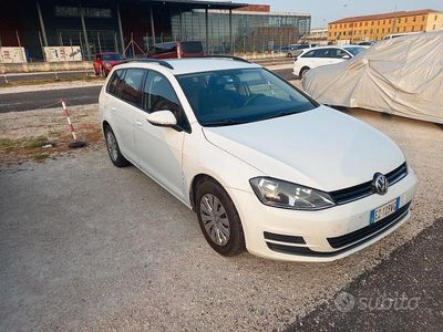 Usata VW Golf VII 90 CV (66 kW) 2015 Bianco Station wagon