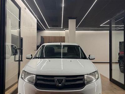Usata Dacia Sandero Ambiance 75 CV (55 kW) 2015 Bianco Berlina