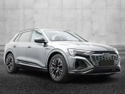 Usata Audi Q8 e-tron S-Line 158 kW (215 CV) 2023 Grigio SUV