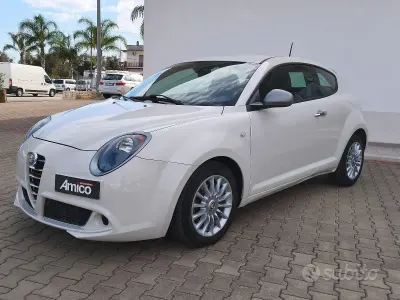 Usata Alfa Romeo MiTo Distinctive 84 CV (61 kW) 2014 Bianco Utilitaria