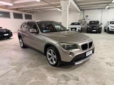Begagnad BMW X1 Efficient Dynamics 177 HK (130 kW) 2010 Grå SUV
