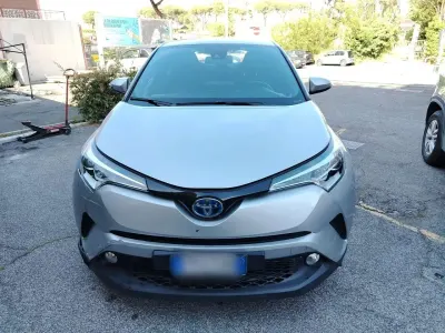 Second-hand Toyota C-HR