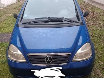 Usata Mercedes A160 Elegance 102 CV (75 kW) 2000 Blu Monovolume