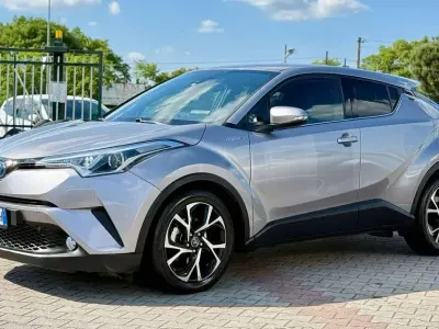 Usata Toyota C-HR