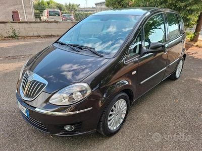 Usata Lancia Musa 78 CV (57 kW) 2011 Nero Monovolume