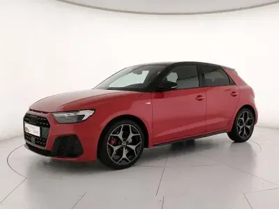 Usata Audi A1 Sportback S-Line 207 CV (152 kW) 2025 Rosso progressivo metallizzato Utilitaria