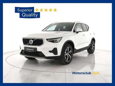 Nuova Volvo XC40 Core 163 CV (119 kW) 2026 Cristal white pearl SUV