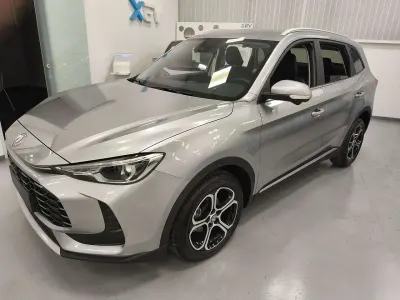 Nuova MG ZS Comfort 116 CV (85 kW) 2025 Argento SUV