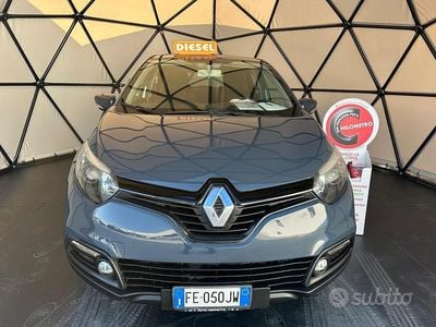 Usata Renault Captur Intens 90 CV (66 kW) 2016 Grigio SUV
