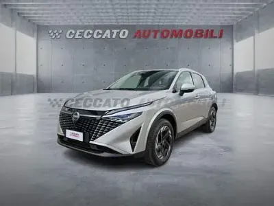 Usata Nissan Qashqai N-Connecta 140 CV (102 kW) 2024 Grigio SUV