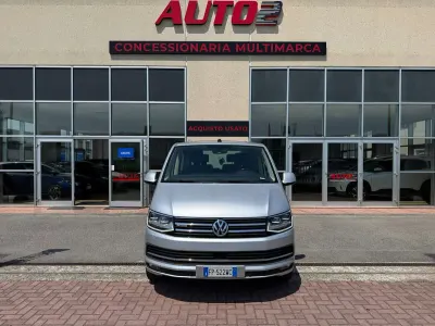 Usata VW Multivan Highline 204 CV (150 kW) 2018 Grigio Monovolume