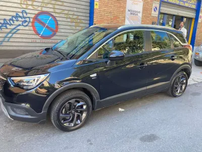 Usata Opel Crossland X S 110 CV (80 kW) 2021 Nero SUV