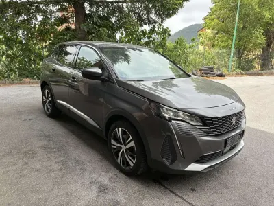 Usata Peugeot 3008 Allure 131 CV (96 kW) 2021 Grigio SUV
