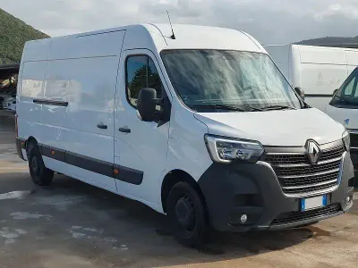 Usata Renault Master 135 CV (99 kW) 2020 Bianco Berlina