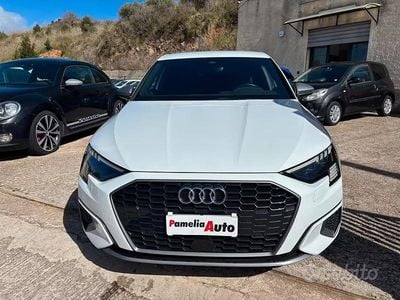 Gebraucht Audi A3 S-Line 116 PS (85 kW) 2021 Weiß Limousine