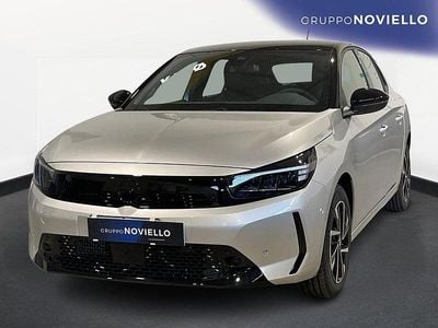 Argento Nuova 2025 Opel Corsa Utilitaria | 17.900 € (Buon prezzo)