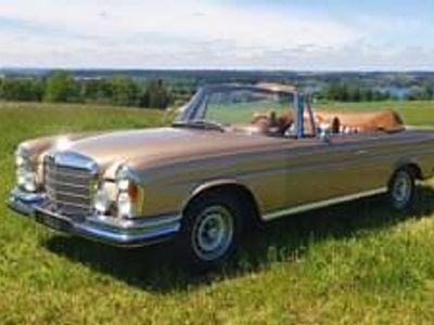 Usata Mercedes 280 SE 200 CV (147 kW) 1969 Oro Cabrio