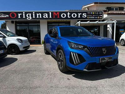 Usata Peugeot 2008 Allure 102 CV (75 kW) 2024 Blu/azzurro SUV