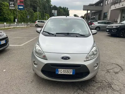 Usata Ford Ka 69 CV (50 kW) 2016 Grigio Berlina