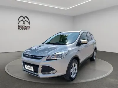Usata Ford Kuga S 120 CV (88 kW) 2016 Argento SUV