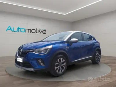 Second-hand Renault Captur Intens 131 CP (96 kW) 2020 Albastru SUV