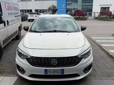 Usata Fiat Tipo 120 CV (88 kW) 2017 Berlina
